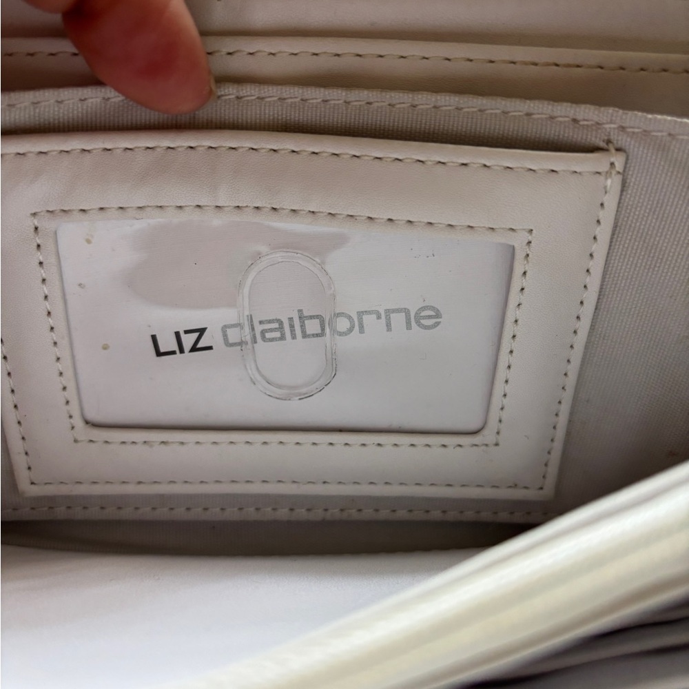 Liz Claiborne White and Pink Floral Wallet - Picture 5 of 10